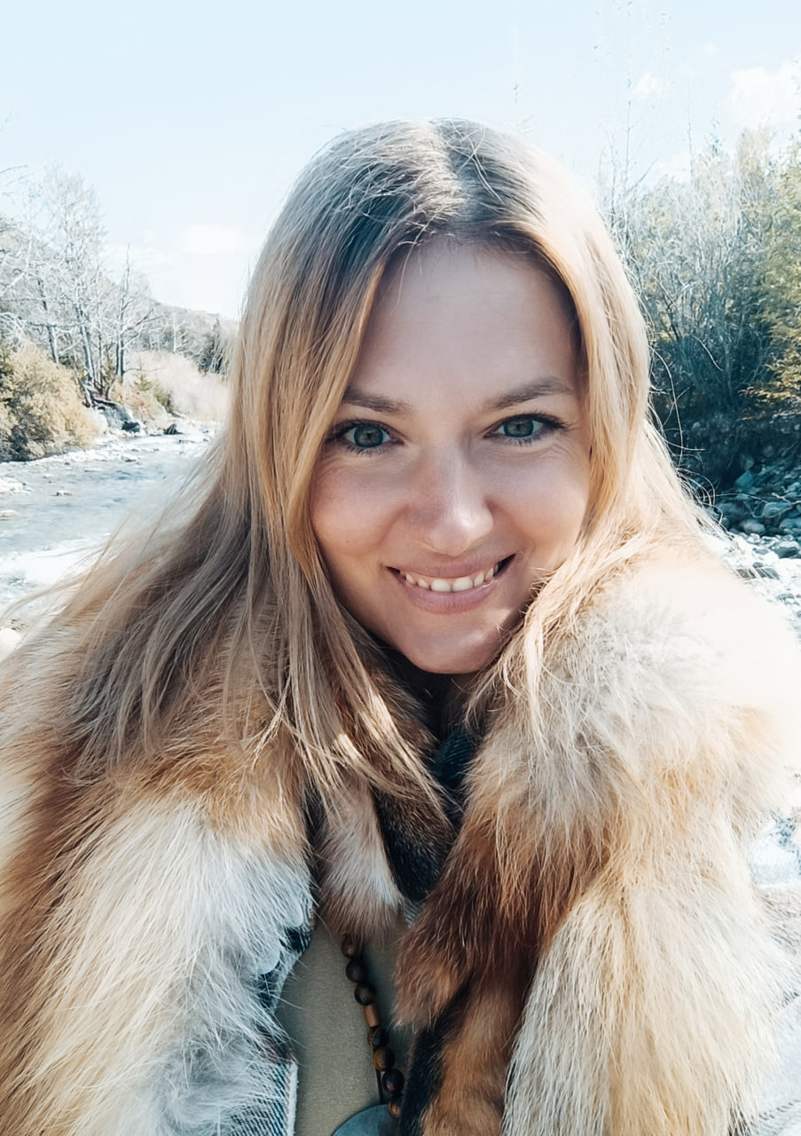 Александра Жиляева — ведущая ретритов, випассан и путешествий по местам силы
